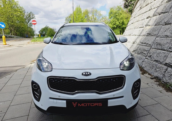 Kia Sportage cena 61900 przebieg: 237958, rok produkcji 2017 z Pajęczno małe 781